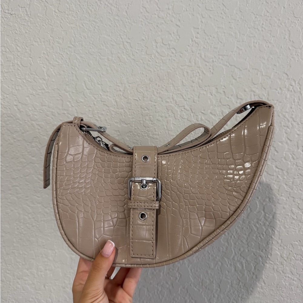 8OR - Women's Croc-Embossed Crescent Shoulder Bag in Taupe